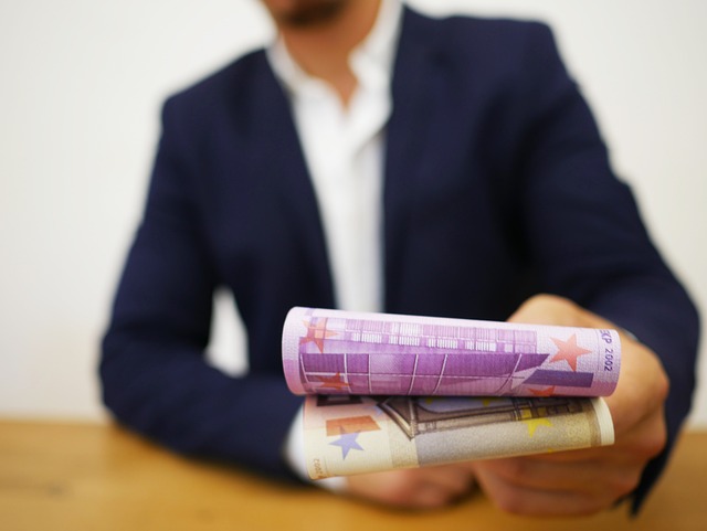 Come Negoziare lo Stipendio: Strategie Vincenti per Ottenere la Retribuzione che Meriti